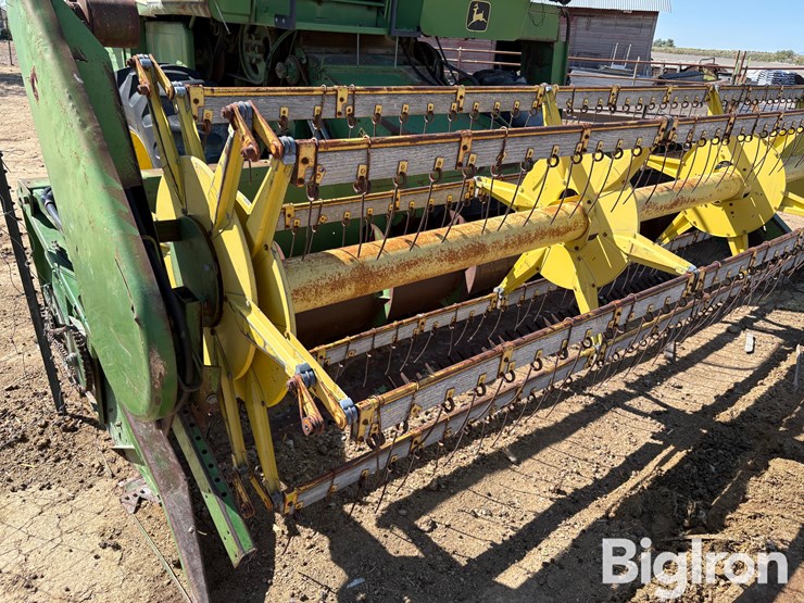 1977-john-deere-4400-image-14