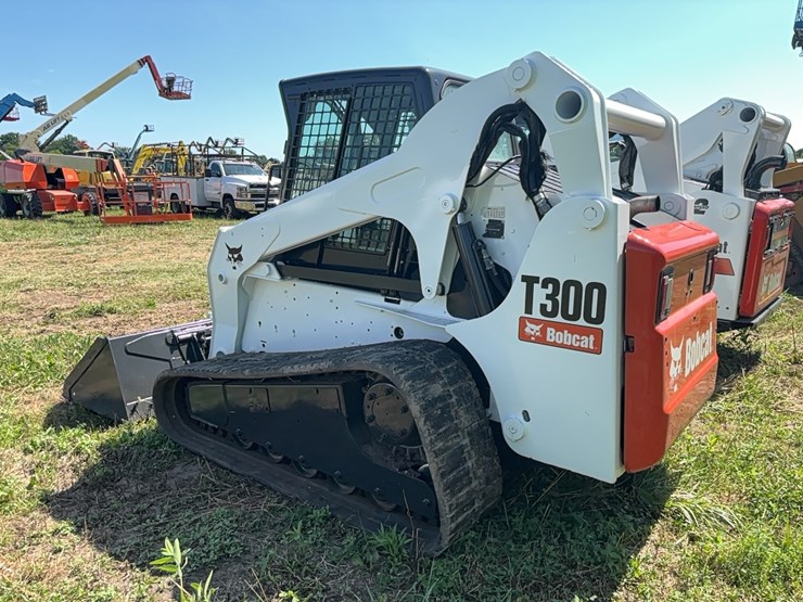 bobcat-t300-image-4