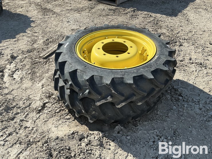 john-deere-24-image-3