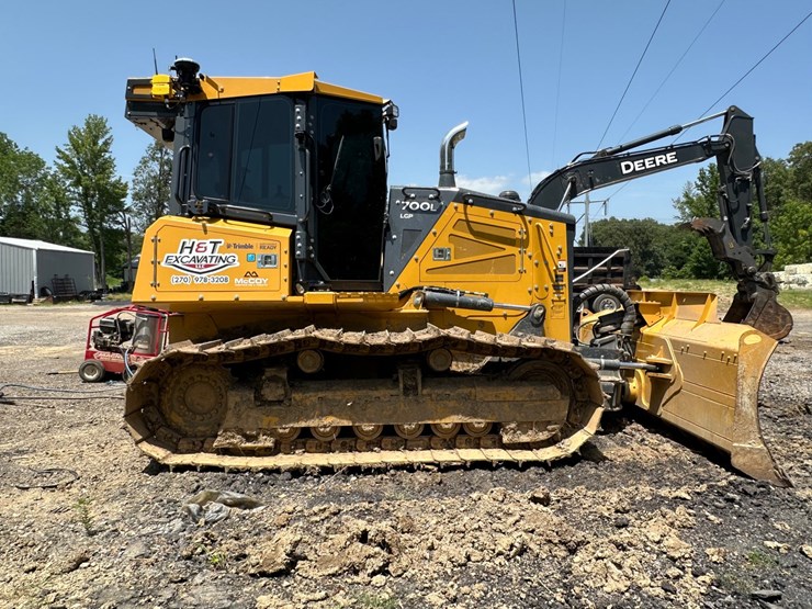 2022-deere-700l-image-6