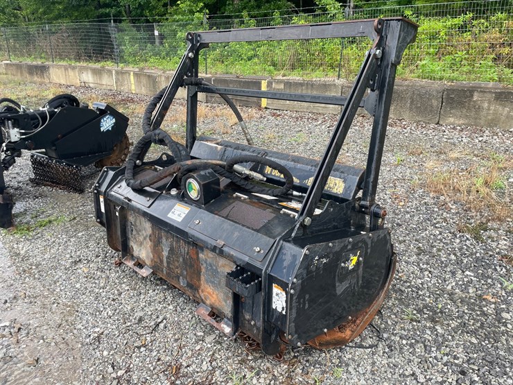 john-deere-60d-image-5