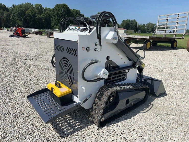 2026-zjg-zj-380-tracked-mini-skid-steer-loader-image-6