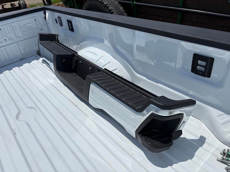 ford-8-ft-image-4