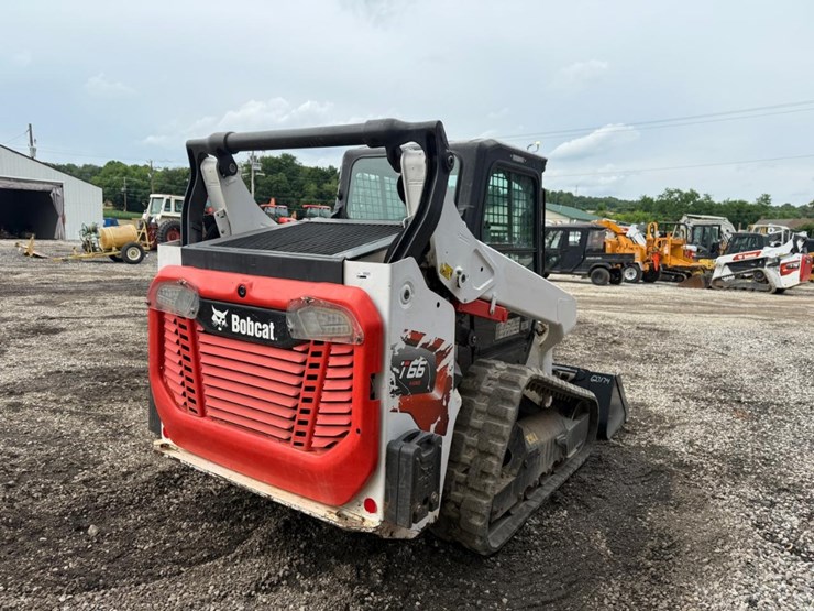 2022-bobcat-t66-image-4