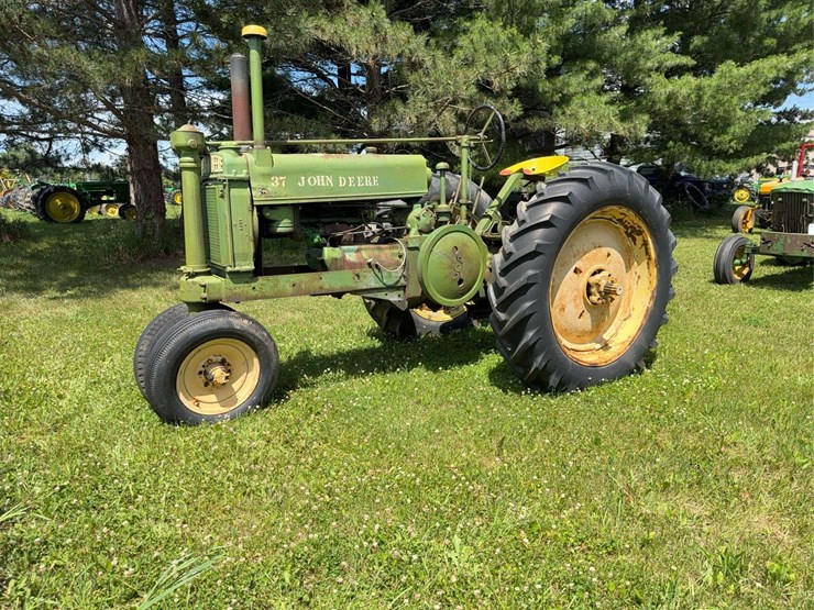 john-deere-model-a-image-1