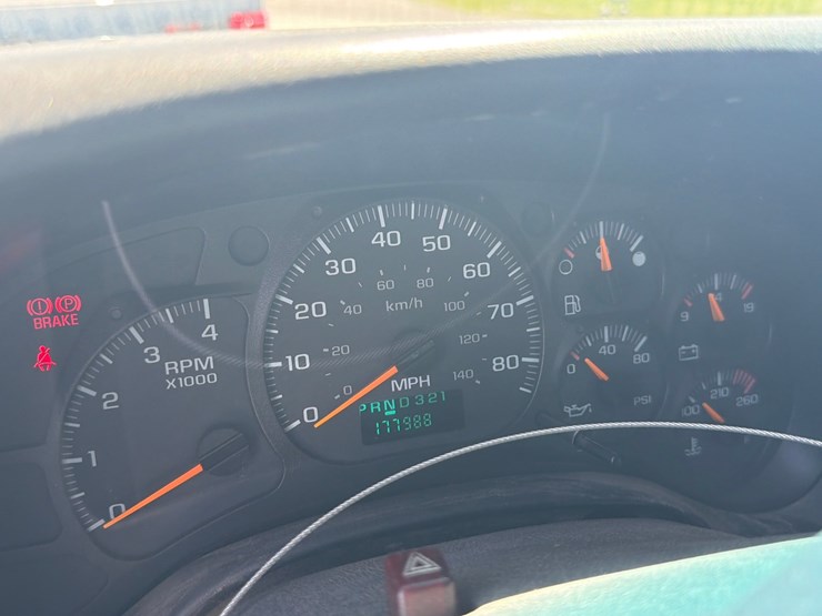 #45-•-2005-gmc-c6500-single-axle-dump-truck-image-14