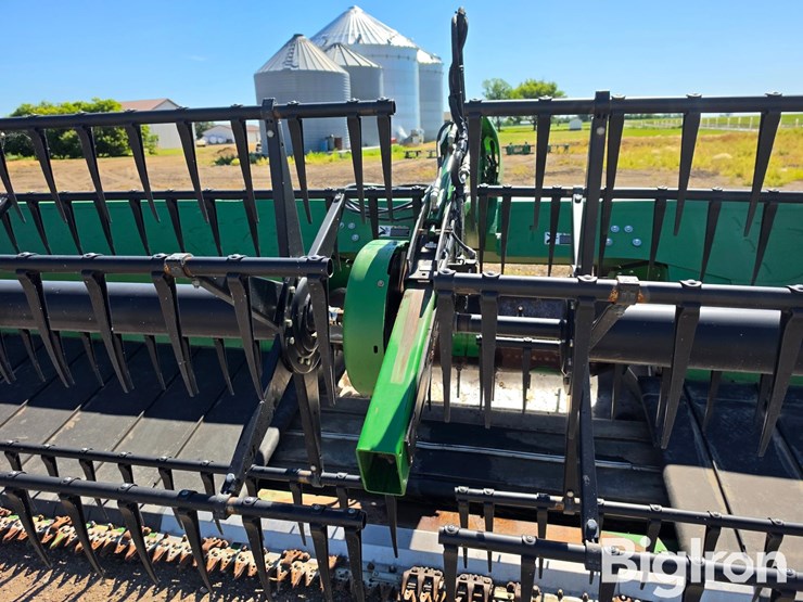 2016-john-deere-640fd-image-17
