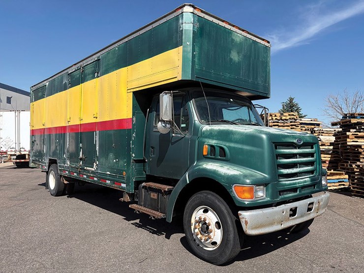 1998-ford-l8000-image-1