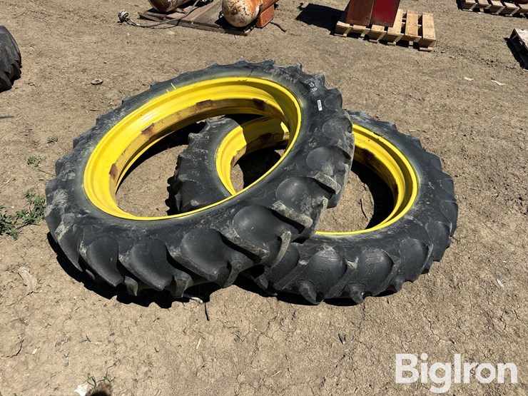 deere-tires-image-1
