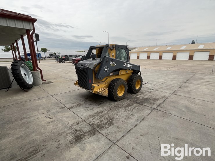 2020-deere-332g-image-5