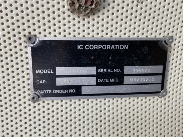 2012-ic-pb105-school-bus-image-12