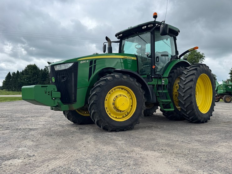 john-deere-8310-image-1