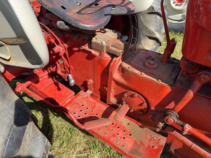 ford-601-workmaster-image-18