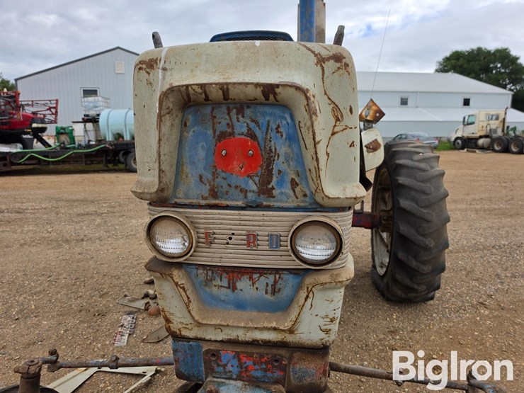 1964-ford-6000-image-13