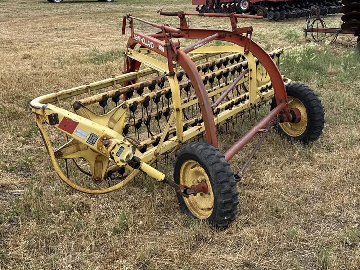 new-holland-258-image-7