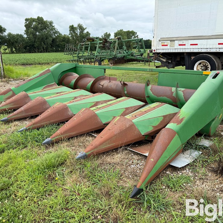 JOHN DEERE 653A