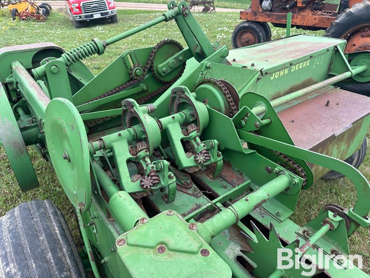 john-deere-24t-image-17