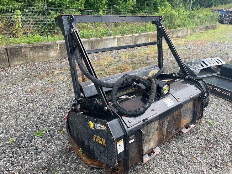 john-deere-60d-image-4
