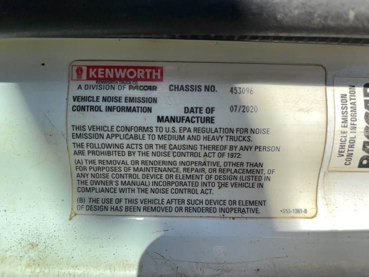 2021-kenworth-t880-image-31