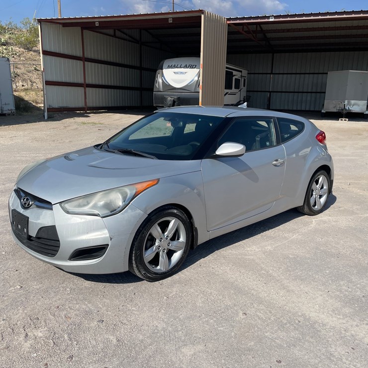 #154 • 2013 Hyundai Veloster (NM Title In Delay)