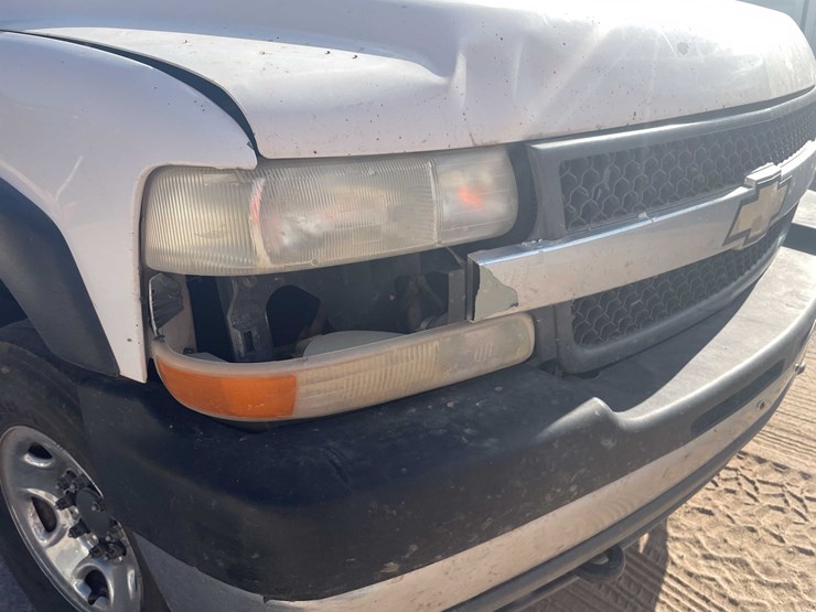 2002-chevrolet-2500hd-image-22