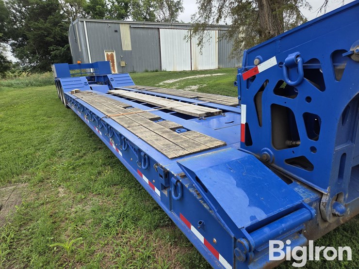 2022-globe-gtbn513-53-26-gg-tri/a-detachable-lowboy-image-19