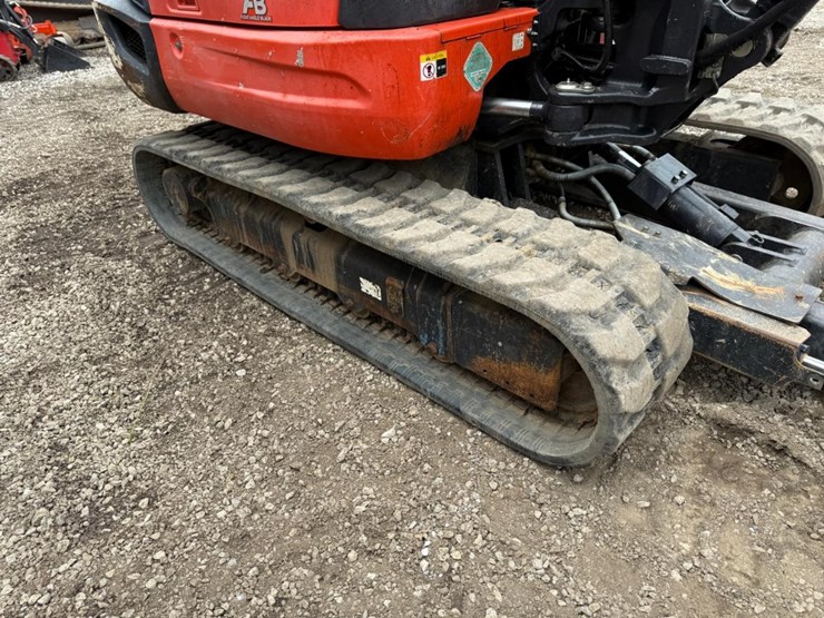 2020-kubota-kx040-4-image-10