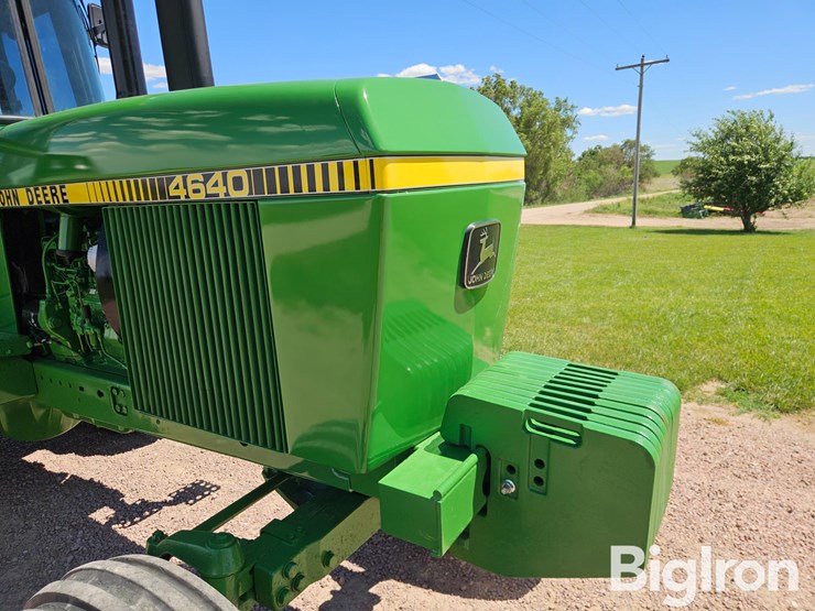 1982-john-deere-4640-image-13