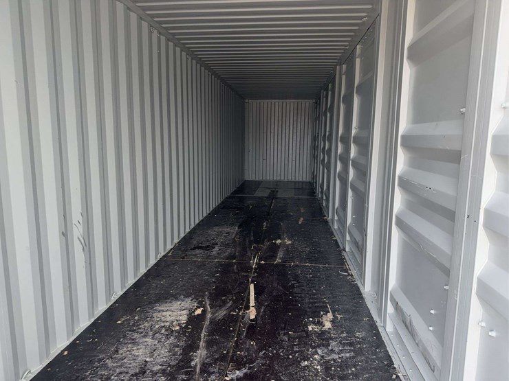 40-foot-high-cube-shipping-container-image-10