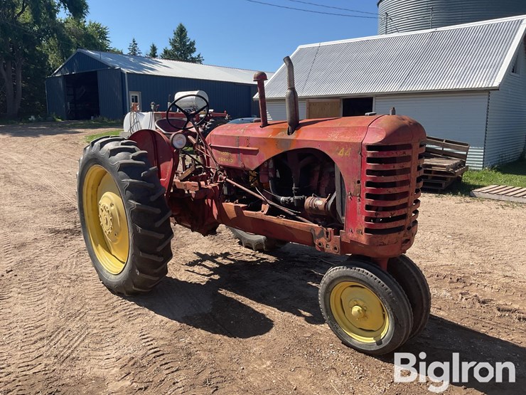 massey-ferguson-44-image-3