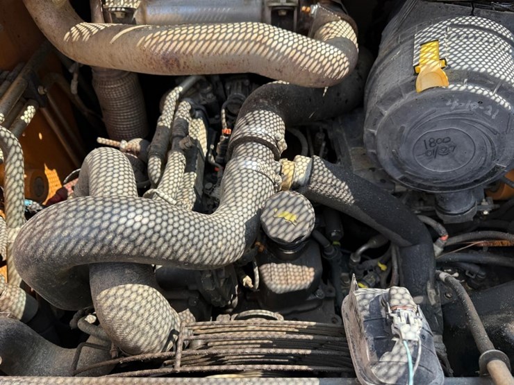 2018-case-tr270-image-17