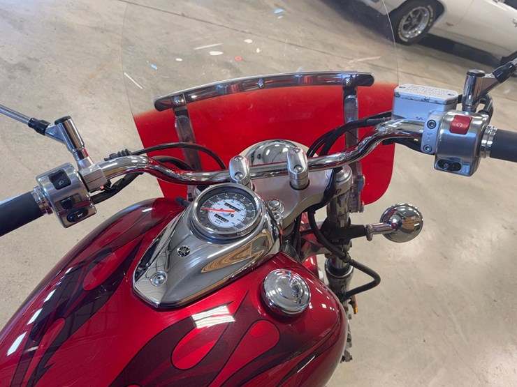 2008-yamaha-v-star-650-classic-image-13