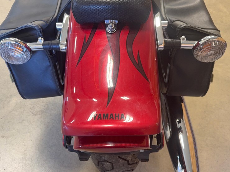 2008-yamaha-v-star-650-classic-image-16