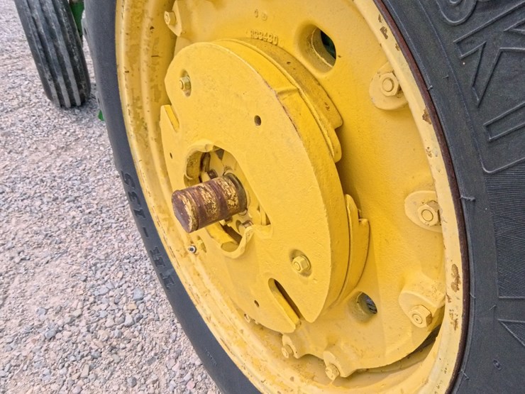 john-deere-4430-image-50