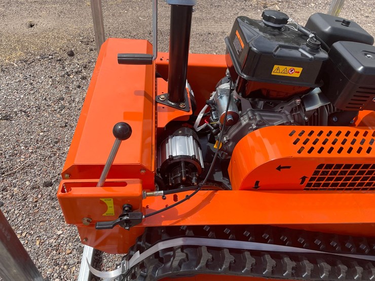 #1305-•-lawn-mower-image-9
