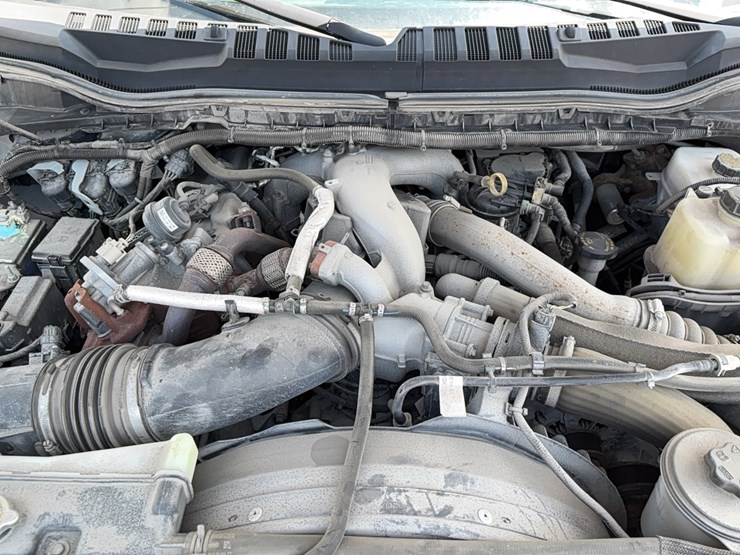 2020-ford-f350-image-18