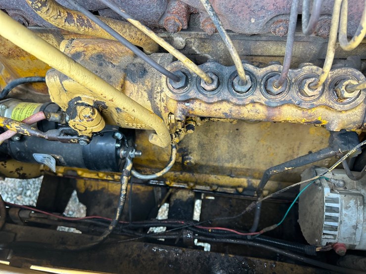 caterpillar-815a-image-35