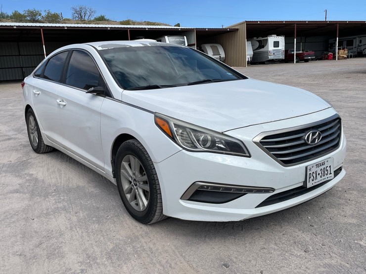 #160-•-2015-hyundai-sonata-(clean-tx-title)-image-9