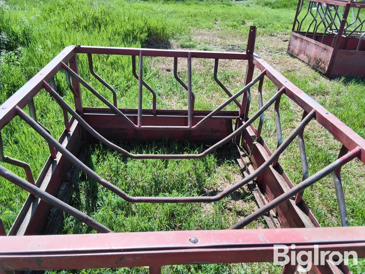 bale-feeder-image-12