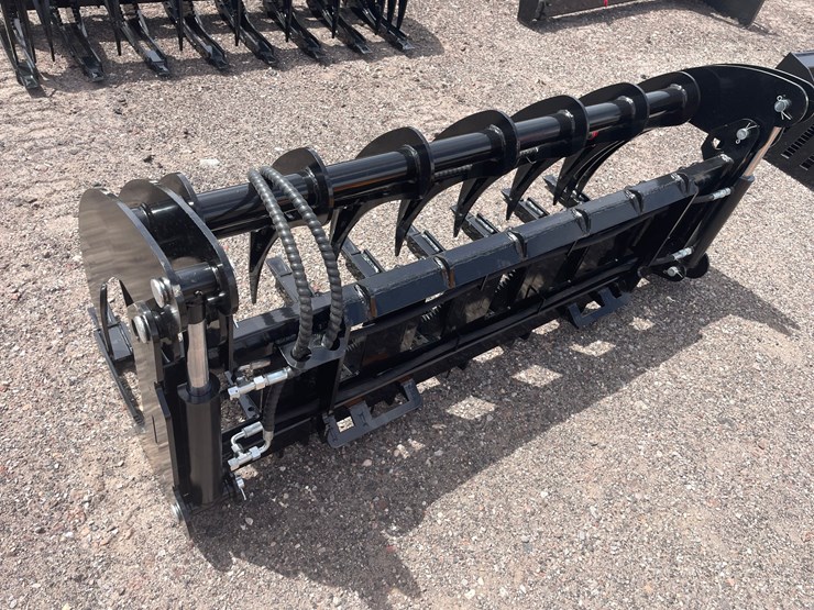 #1311-•-skid-steer-grapple-image-3