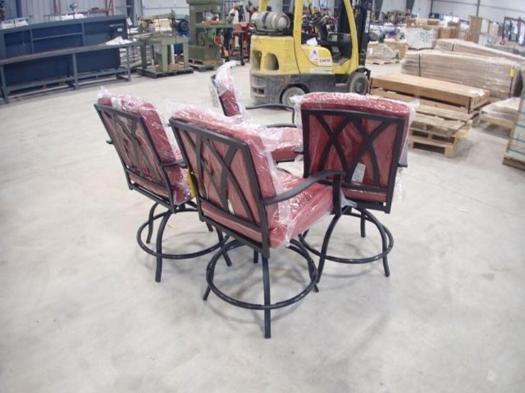 qty-of-(4)-metal-bar-chairs-image-3