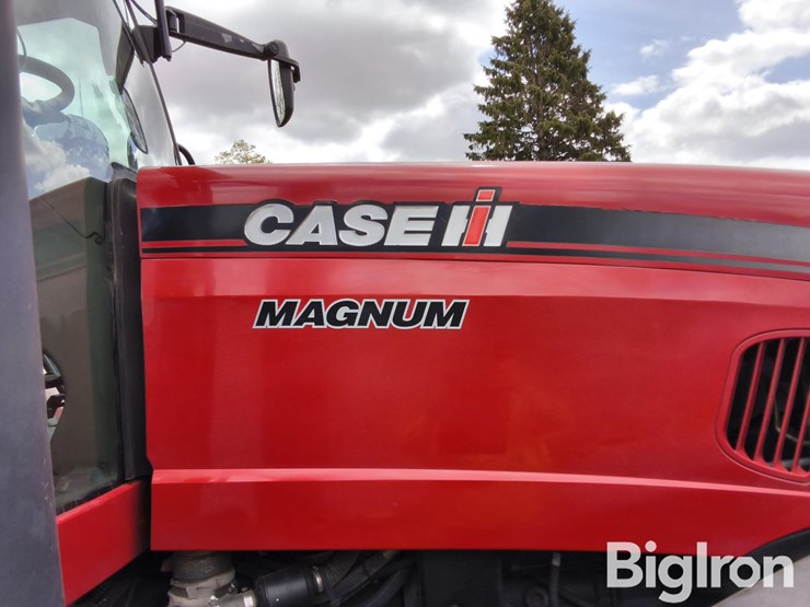 2009-case-ih-215-magnum-mfwd-tractor-image-11