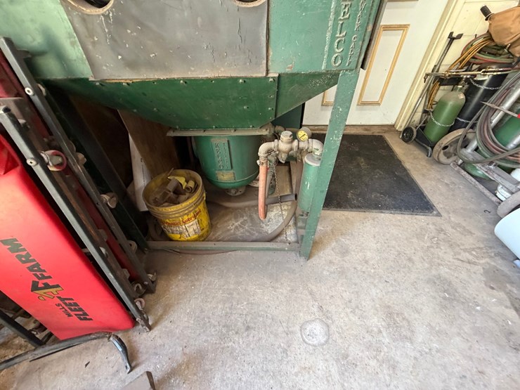 #1809-•-kelco-sandblast-cabinet-image-5