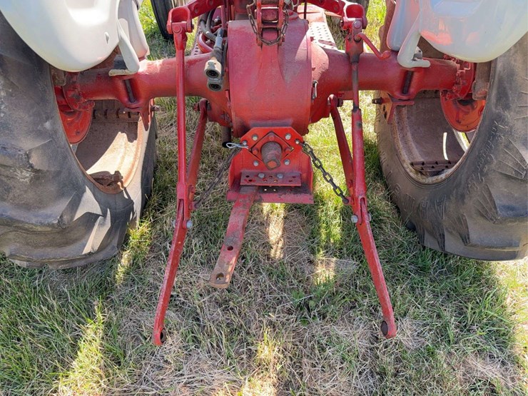 ford-601-workmaster-image-10