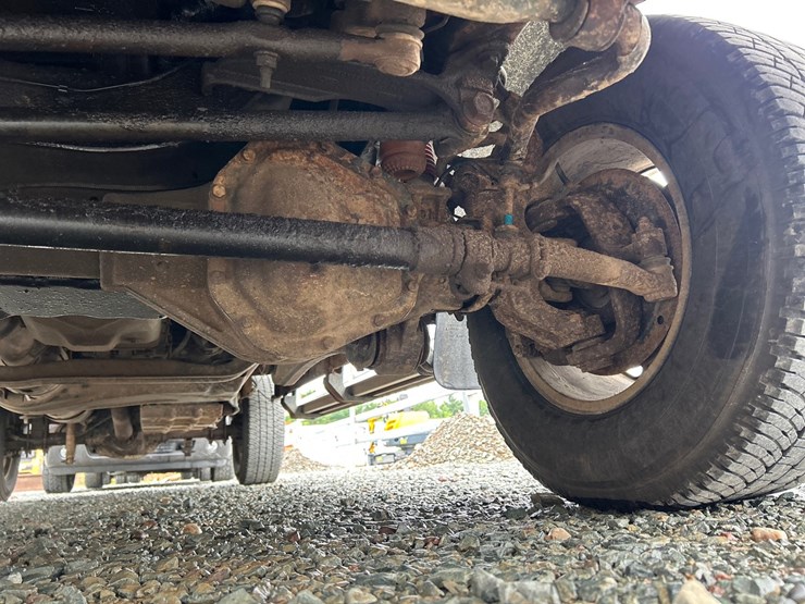 2012-ford-f350-image-26