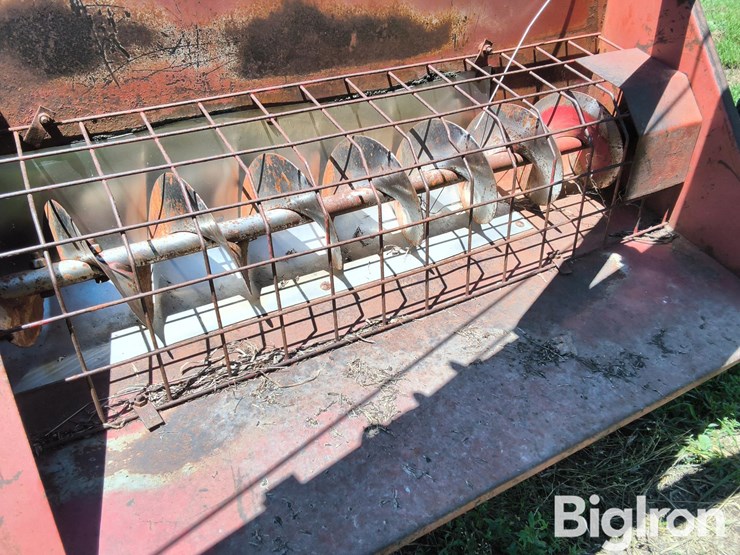 sudenga-auger-w/-truck-hopper-image-18