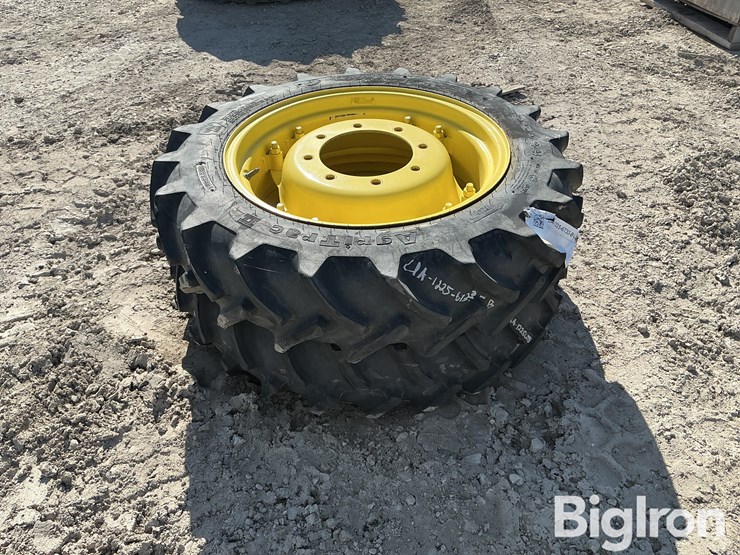 john-deere-24-image-4