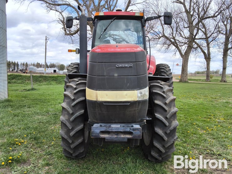 2009-case-ih-215-magnum-mfwd-tractor-image-2