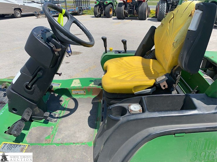 2013-john-deere-1445-ii-image-11