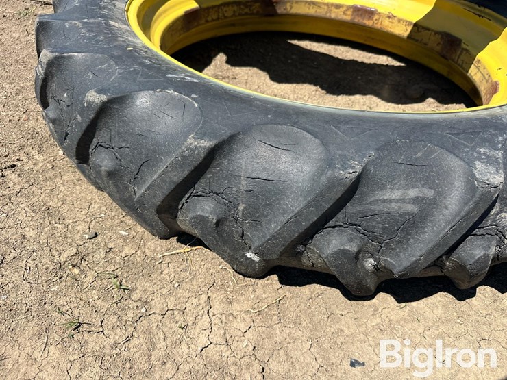 deere-tires-image-19